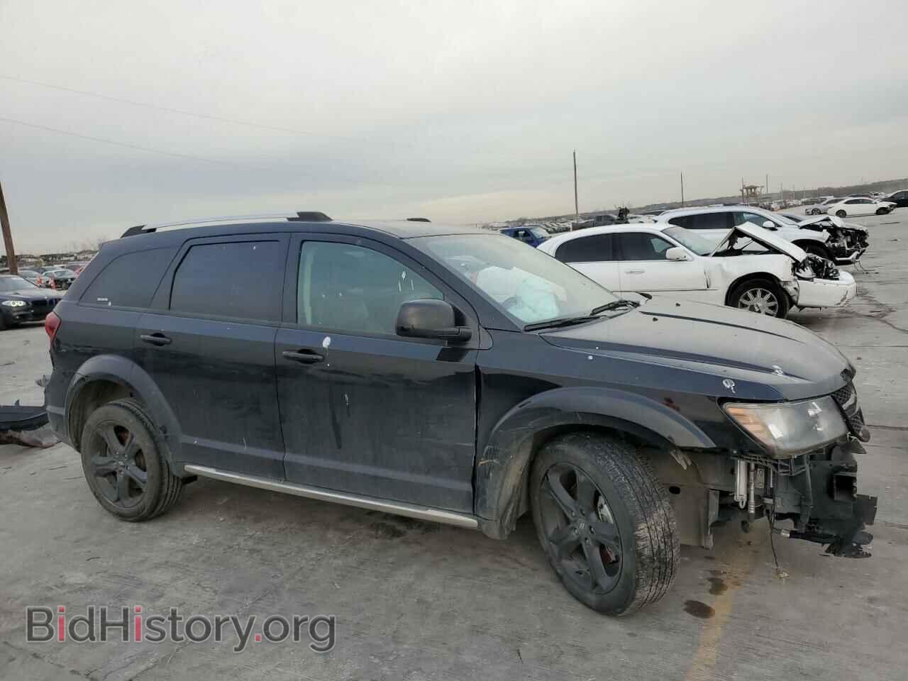 2019 DODGE JOURNEY - VIN: 3C4PDCGGXKT857763 - Фото 4