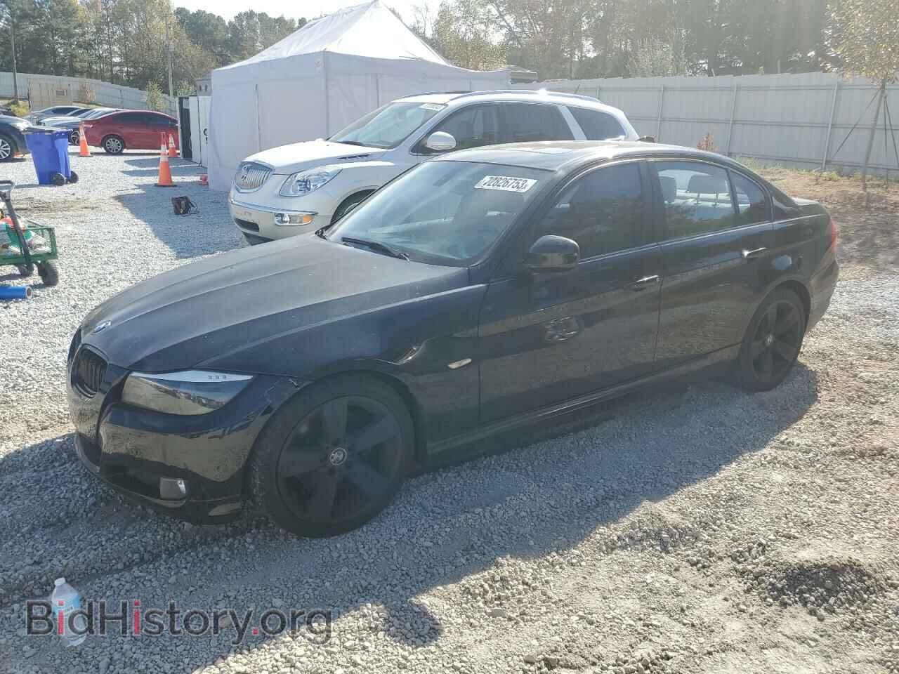 Photo WBAPH7G52BNM54576 - BMW 3 SERIES 2011