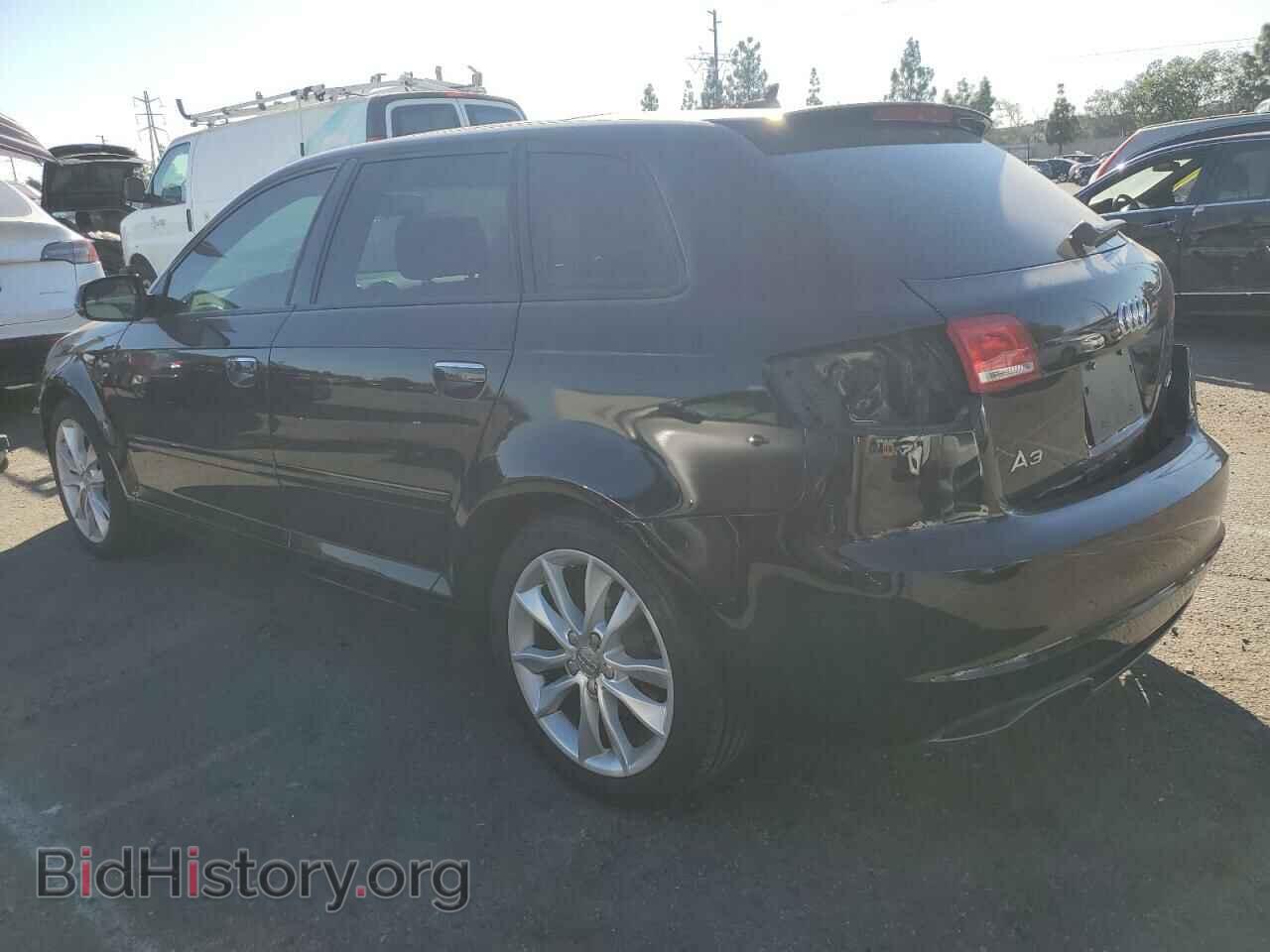 2012 AUDI A3 - VIN: WAUBEAFM0CA085119 - Фото 2