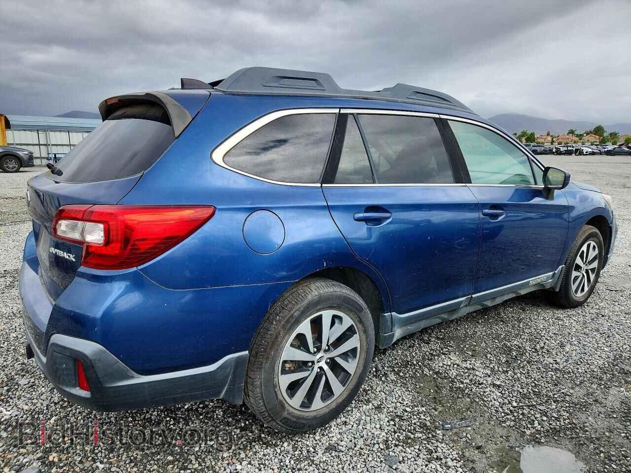 2019 SUBARU OUTBACK - VIN: 4S4BSAFC4K3353963 - Фото 3