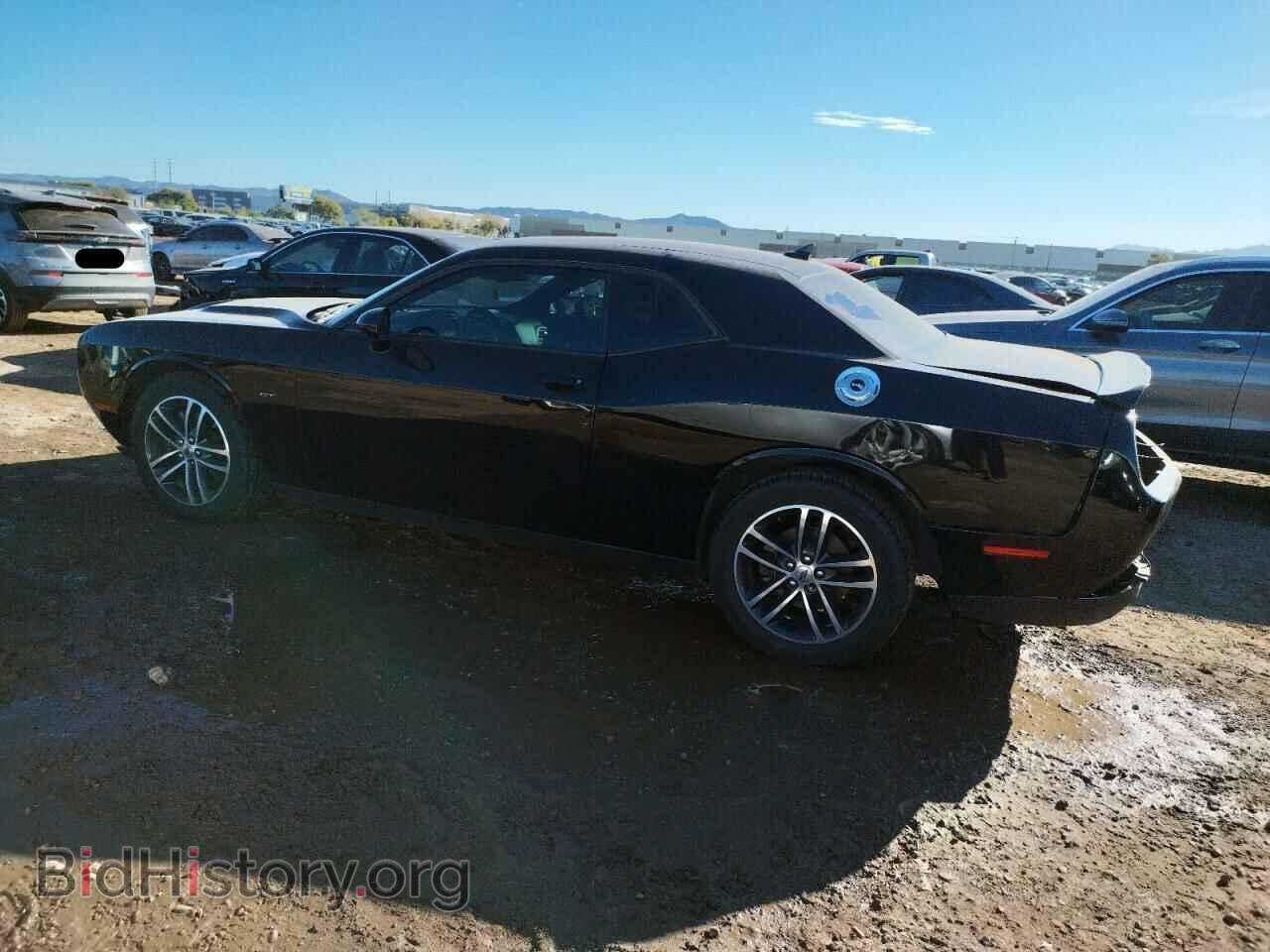 2018 DODGE CHALLENGER - VIN: 2C3CDZGG6JH220138 - Фото 2