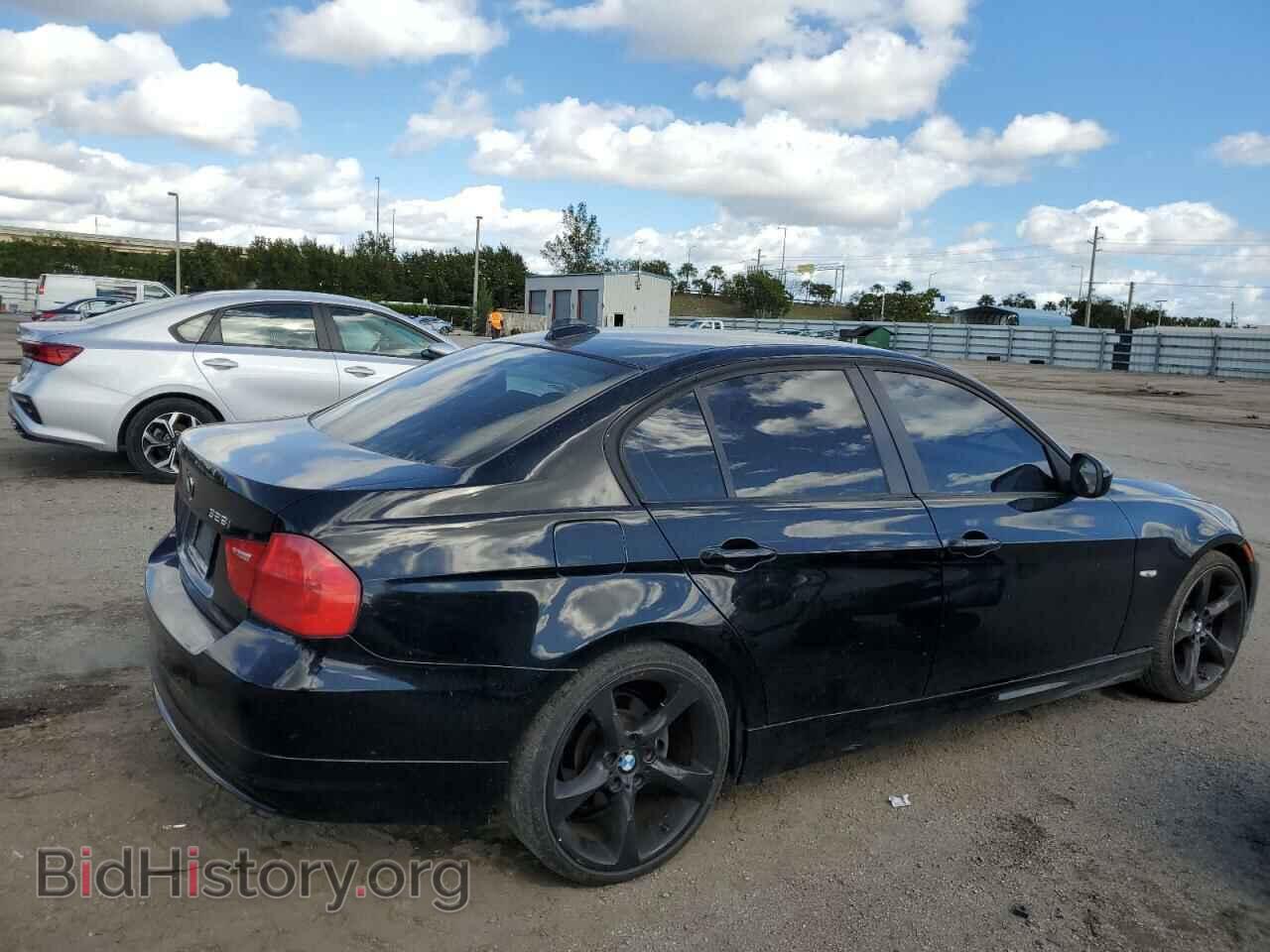 2011 BMW 3 SERIES - VIN: WBAPH7C5XBE460518 - Фото 3