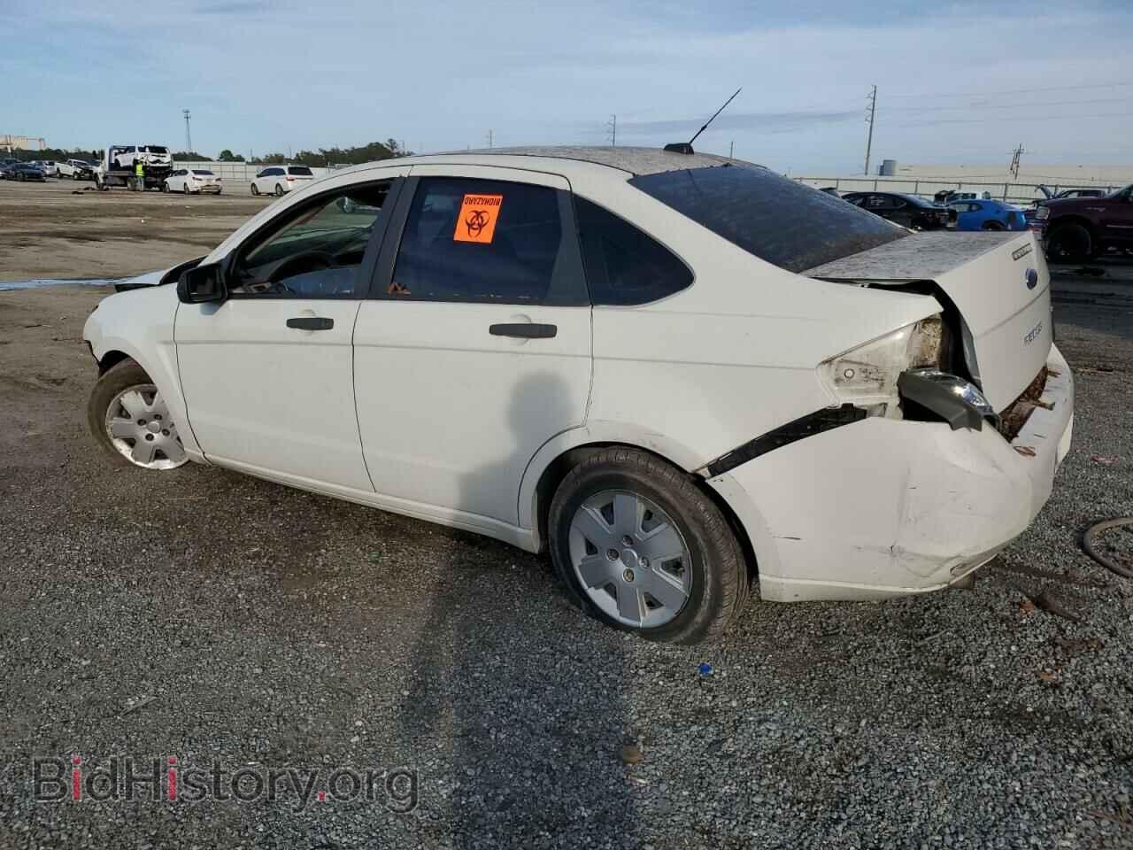 2011 FORD FOCUS - VIN: 1FAHP3EN2BW193715 - Фото 2