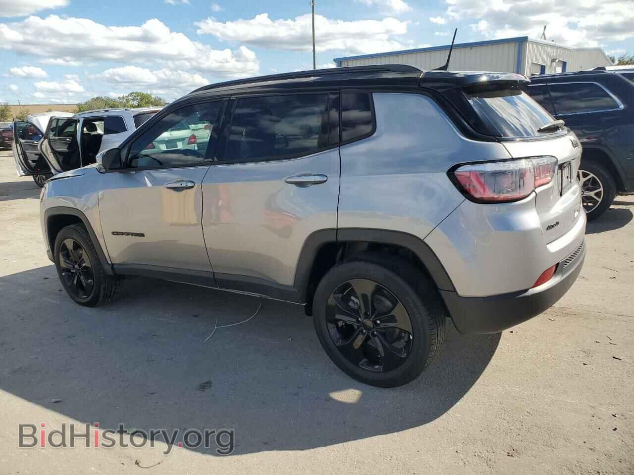 2019 JEEP COMPASS - VIN: 3C4NJDBB3KT704224 - Photo 2