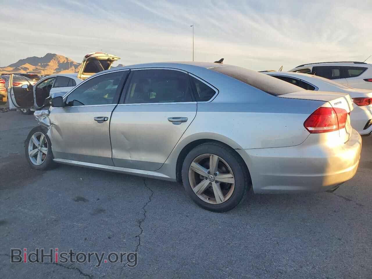 2013 VOLKSWAGEN PASSAT - VIN: 1VWBP7A37DC087516 - Фото 2