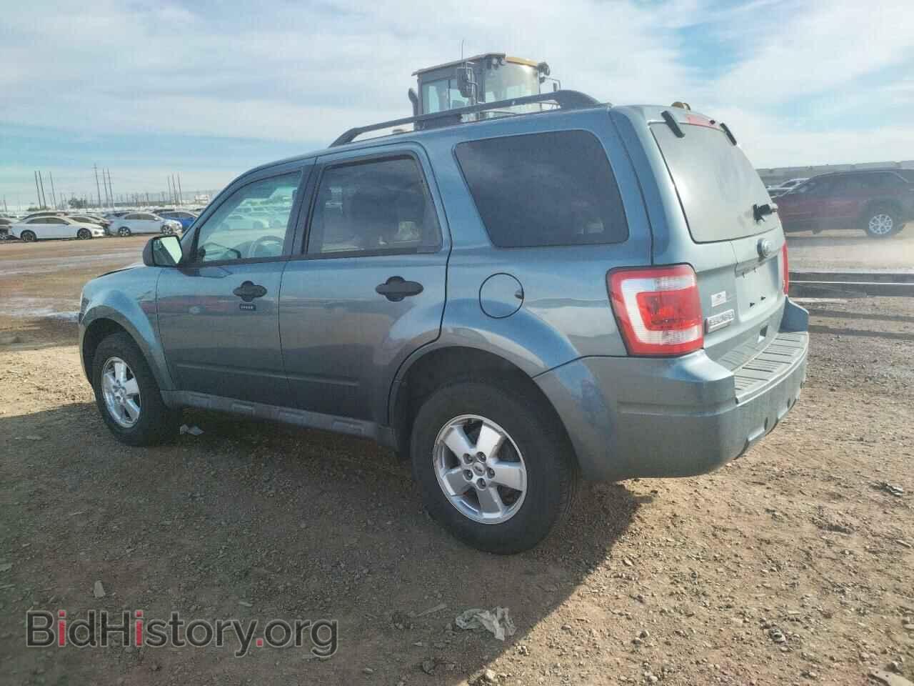 2011 FORD ESCAPE - VIN: 1FMCU9DG6BKA07972 - Фото 2