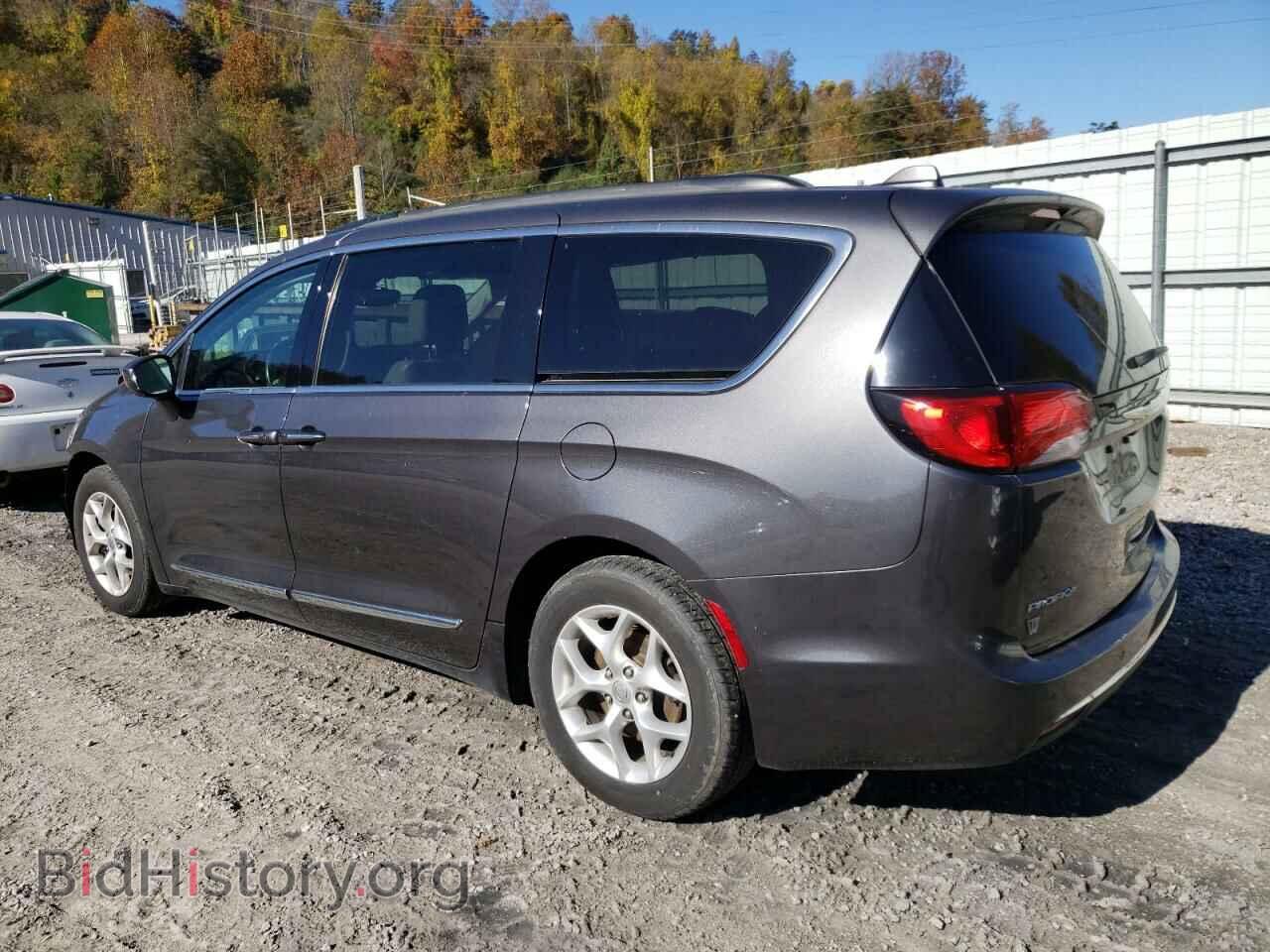 2017 CHRYSLER PACIFICA - VIN: 2C4RC1BG4HR541519 - Photo 2