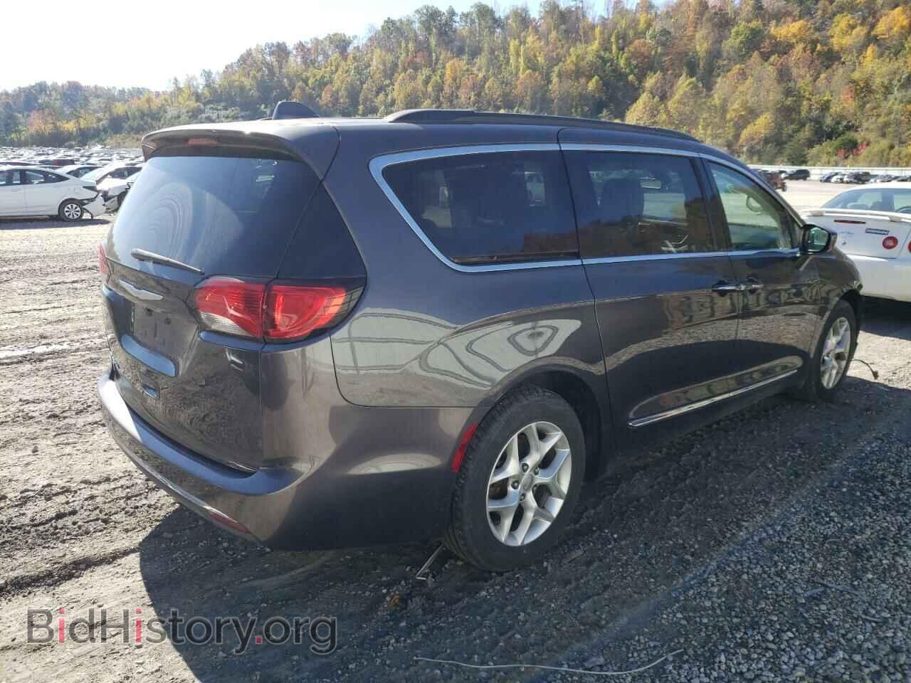 2017 CHRYSLER PACIFICA - VIN: 2C4RC1BG4HR541519 - Photo 3