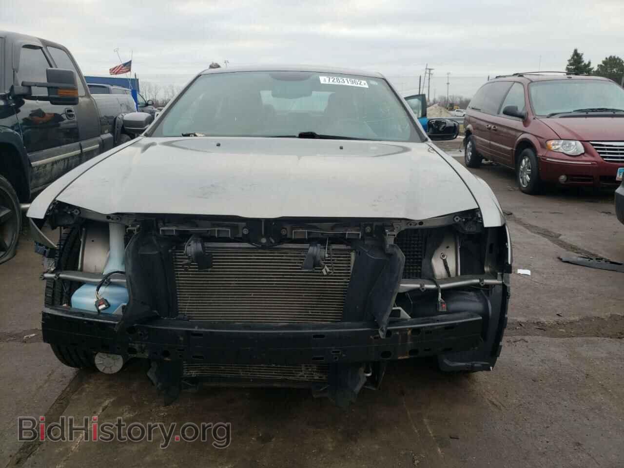 2014 CHRYSLER 300 - VIN: 2C3CCAAG9EH193729 - Фото 5