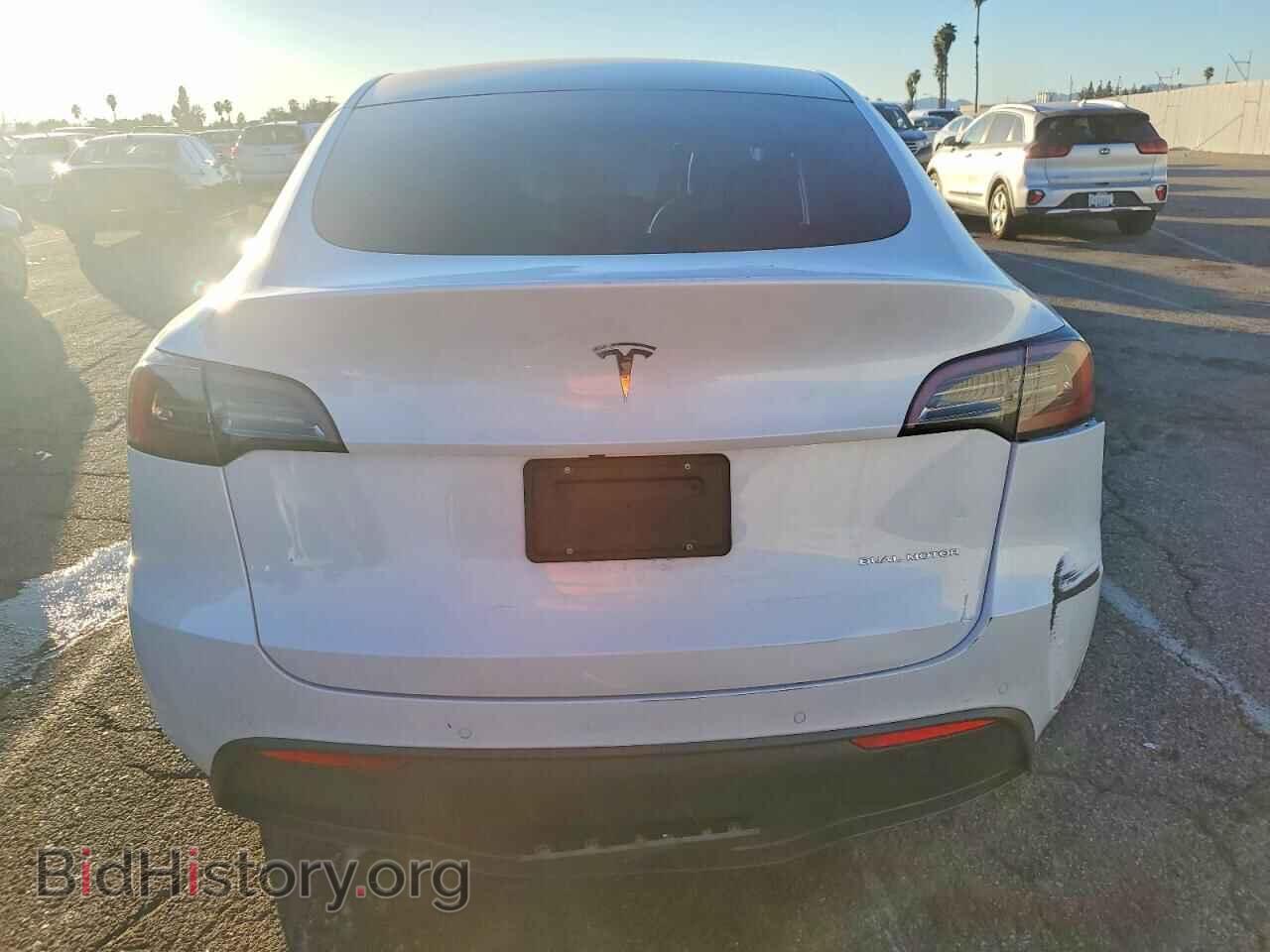 2022 TESLA MODEL Y - VIN: 7SAYGDEE5NF361827 - Фото 6