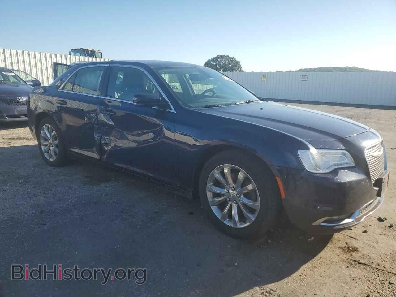 2017 CHRYSLER 300 - VIN: 2C3CCARG4HH512415 - Фото 4