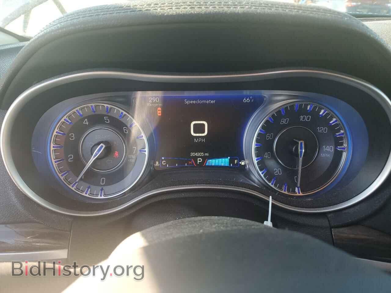 2017 CHRYSLER 300 - VIN: 2C3CCARG4HH512415 - Фото 9
