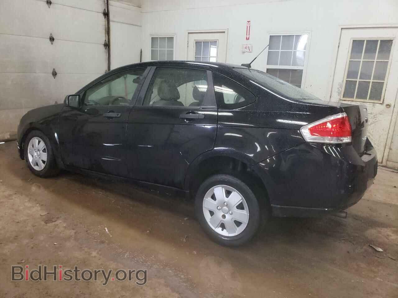 2010 FORD FOCUS - VIN: 1FAHP3EN1AW256768 - Фото 2