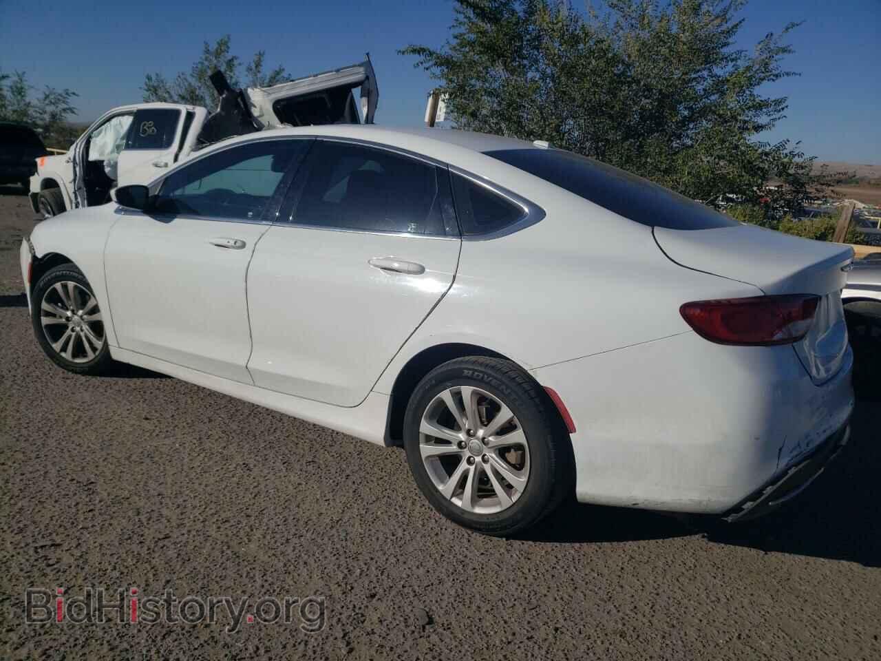 2015 CHRYSLER 200 - VIN: 1C3CCCAB8FN555171 - Фото 2