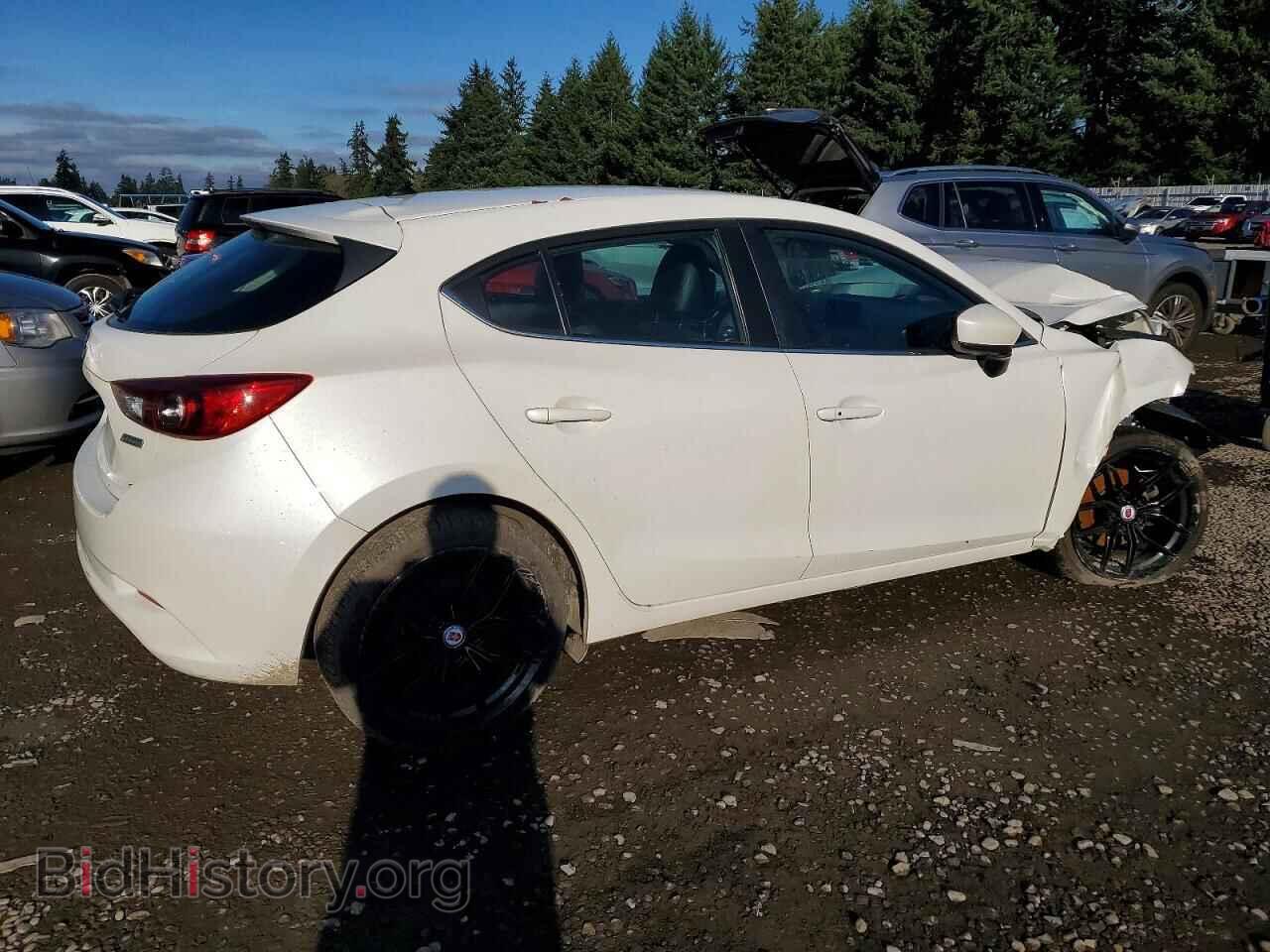 2018 MAZDA 3 - VIN: 3MZBN1L32JM261339 - Фото 3