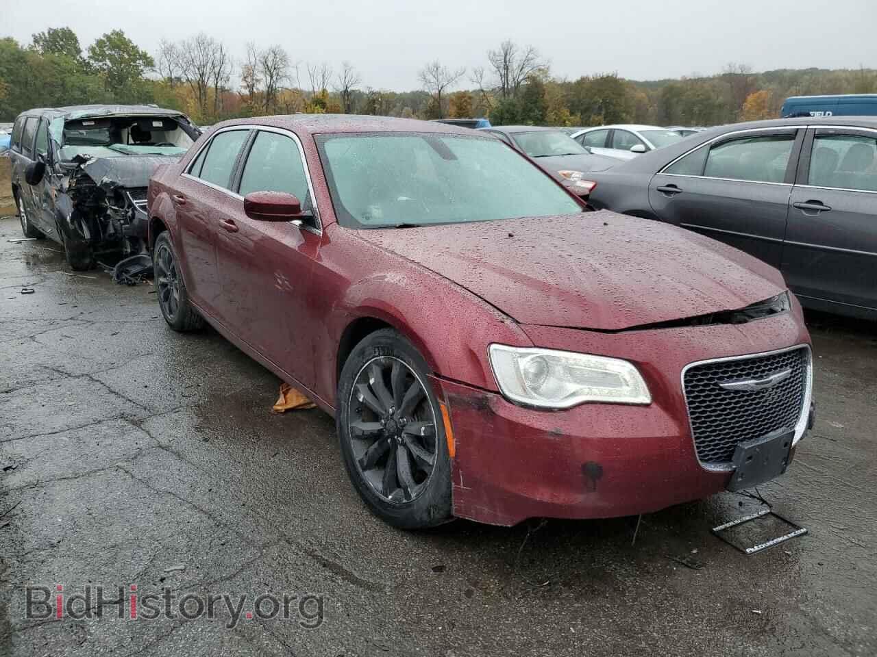 2016 CHRYSLER 300 - VIN: 2C3CCARG3GH274183 - Фото 4
