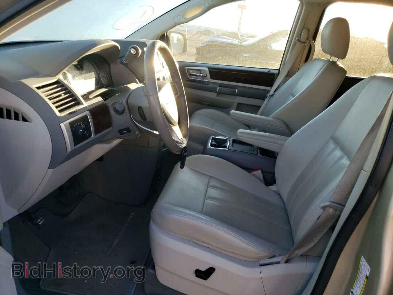2010 CHRYSLER MINIVAN - VIN: 2A4RR5D16AR260689 - Фото 7