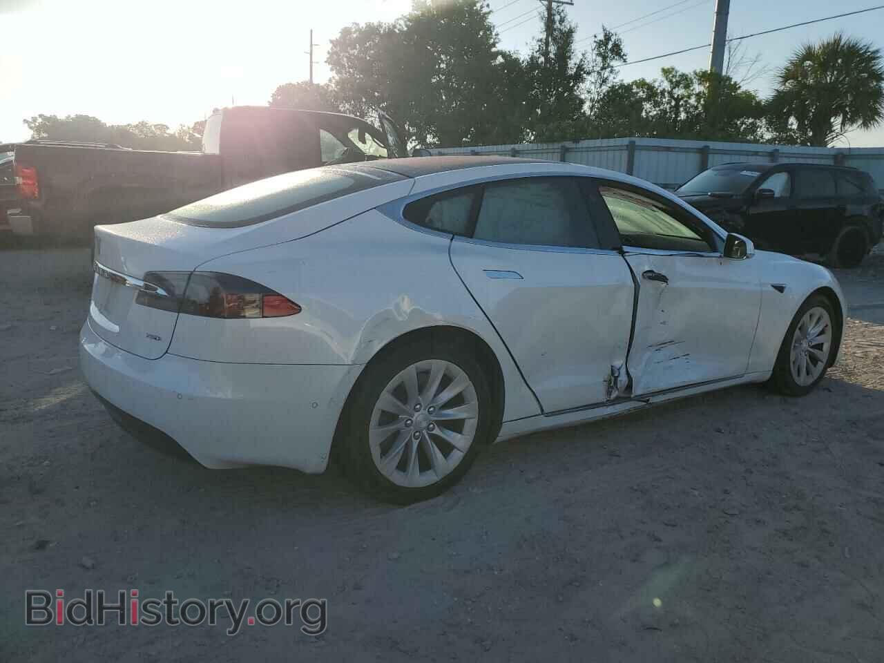 2017 TESLA MODEL S - VIN: 5YJSA1E2XHF209829 - Photo 3