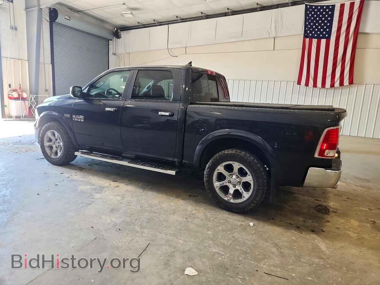 2018 RAM 1500 - VIN: 1C6RR7NTXJS110124 - Фото 2