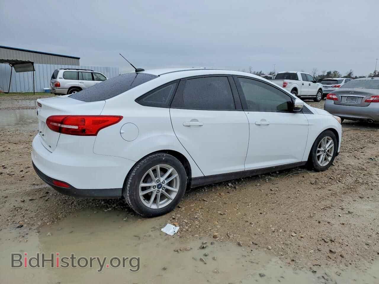 2017 FORD FOCUS - VIN: 1FADP3F29HL285465 - Фото 3