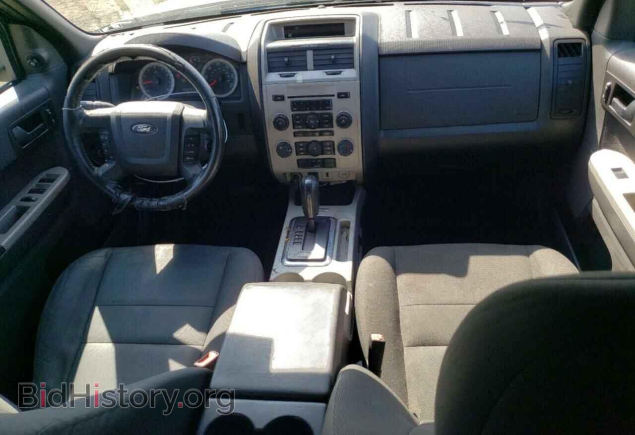 2010 FORD ESCAPE - VIN: 1FMCU0D73AKA93932 - Фото 8