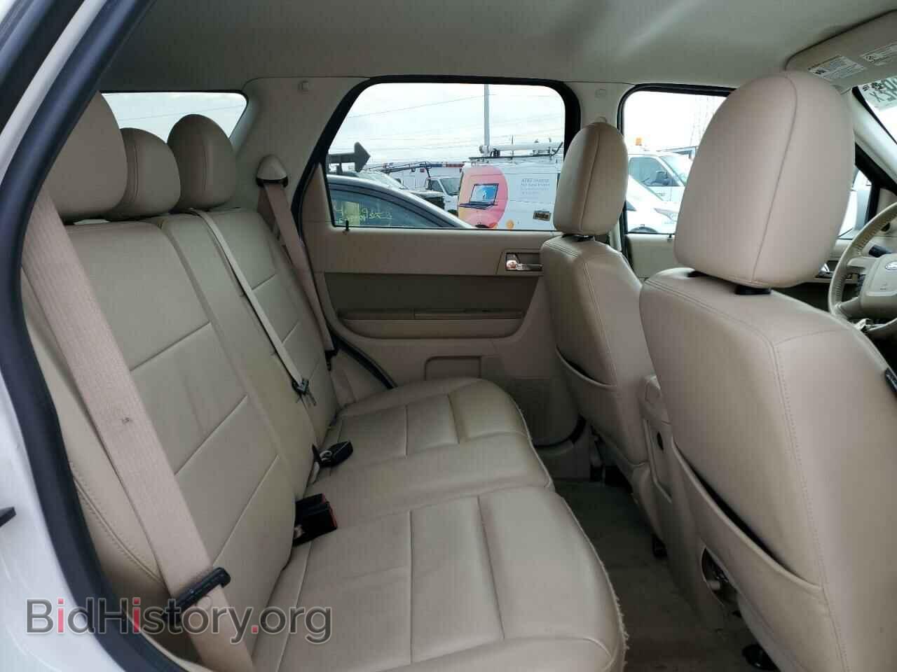 2011 FORD ESCAPE - VIN: 1FMCU0E72BKC37356 - Фото 11
