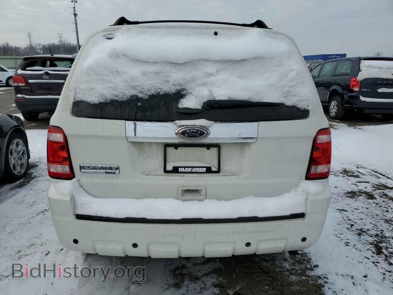 2011 FORD ESCAPE - VIN: 1FMCU0E72BKC37356 - Фото 6