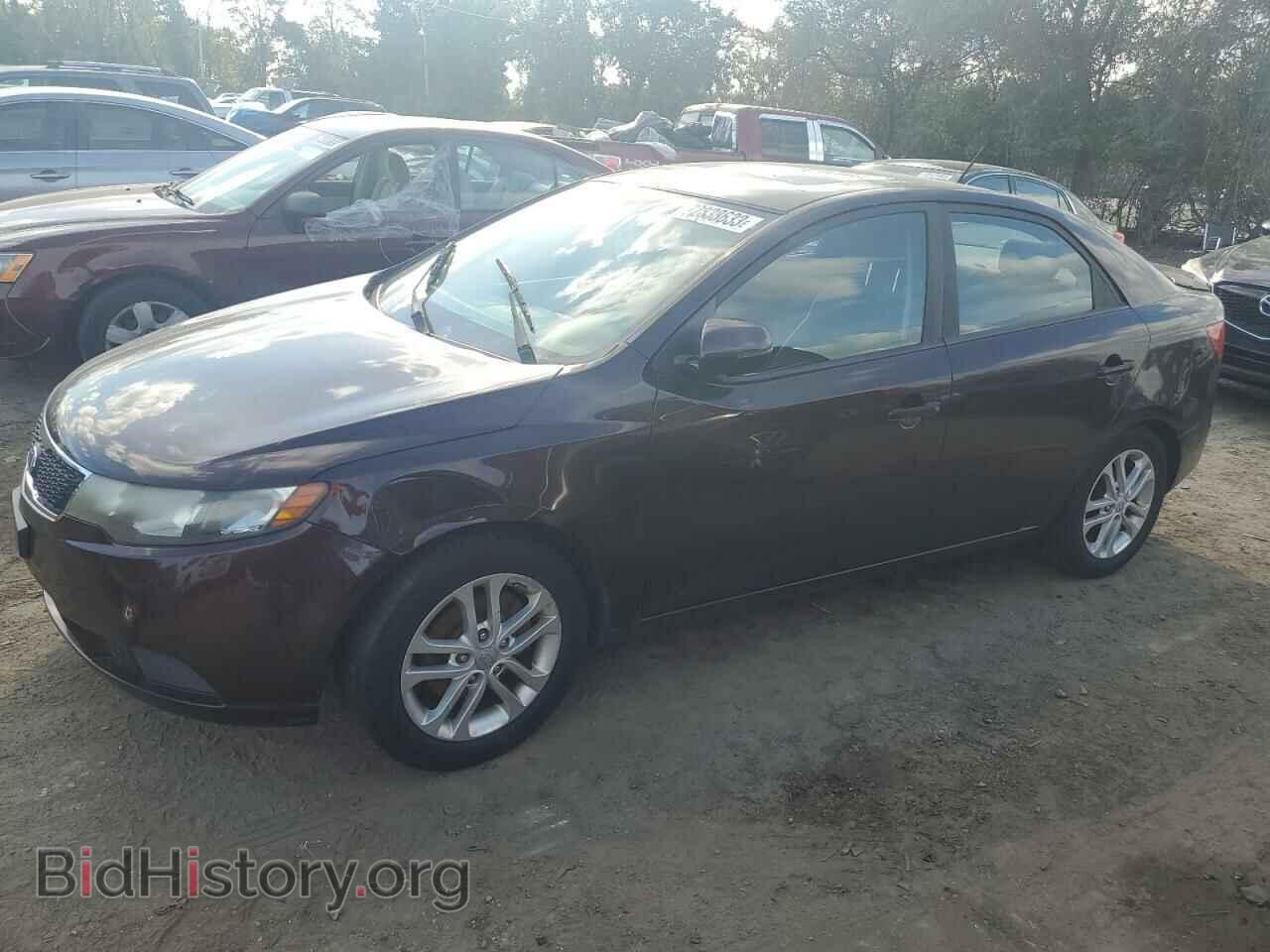Фотография KNAFU4A29B5366726 - KIA FORTE 2011