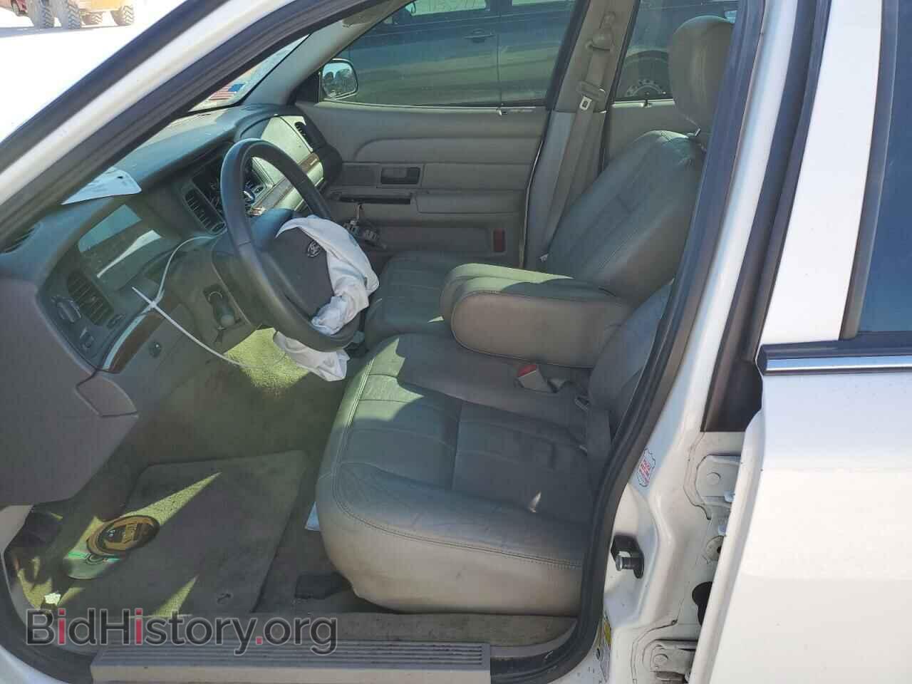 2011 FORD CROWN VIC - VIN: 2FABP7EV1BX183999 - Фото 7