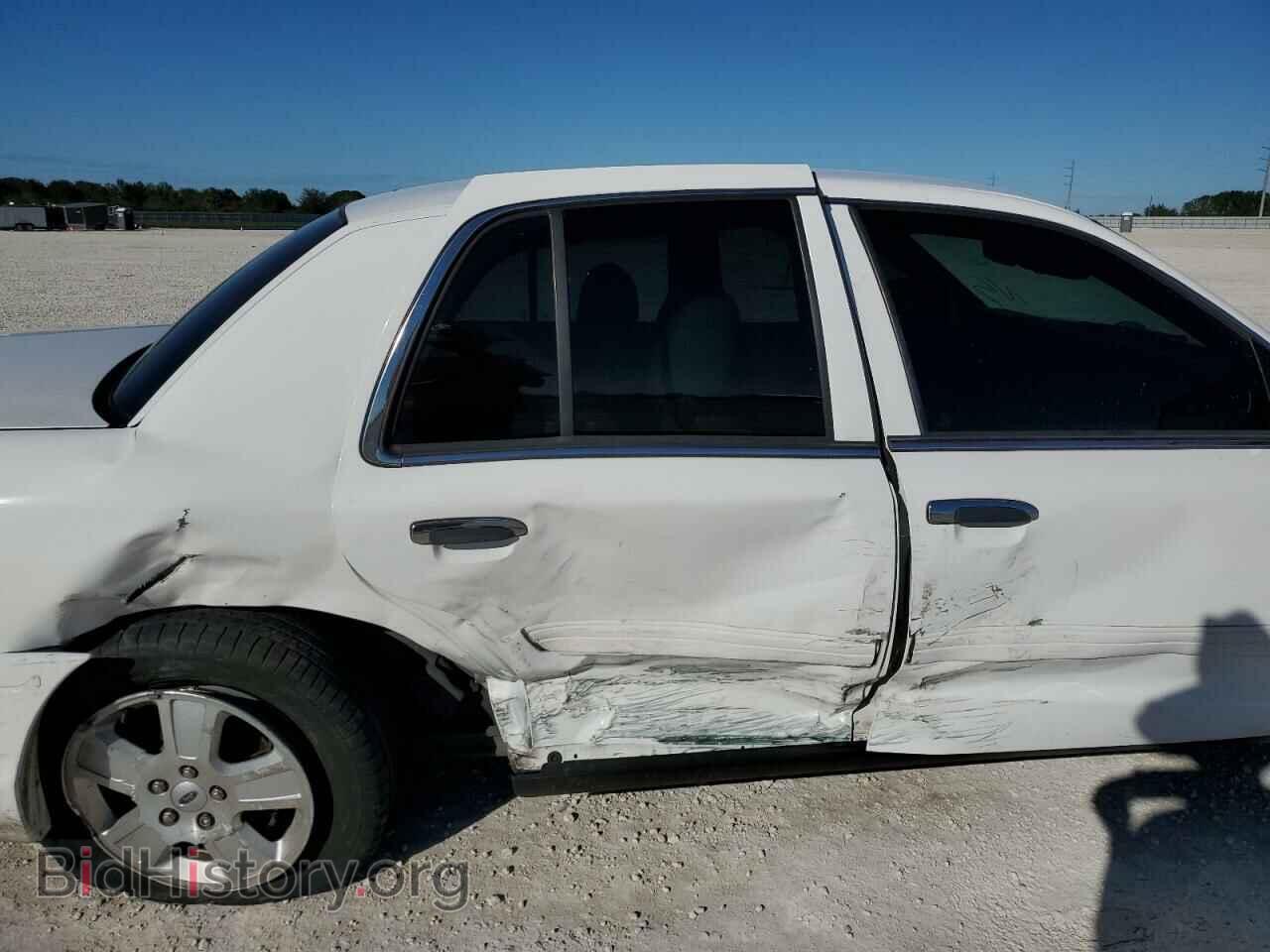 2011 FORD CROWN VIC - VIN: 2FABP7EV1BX183999 - Фото 10