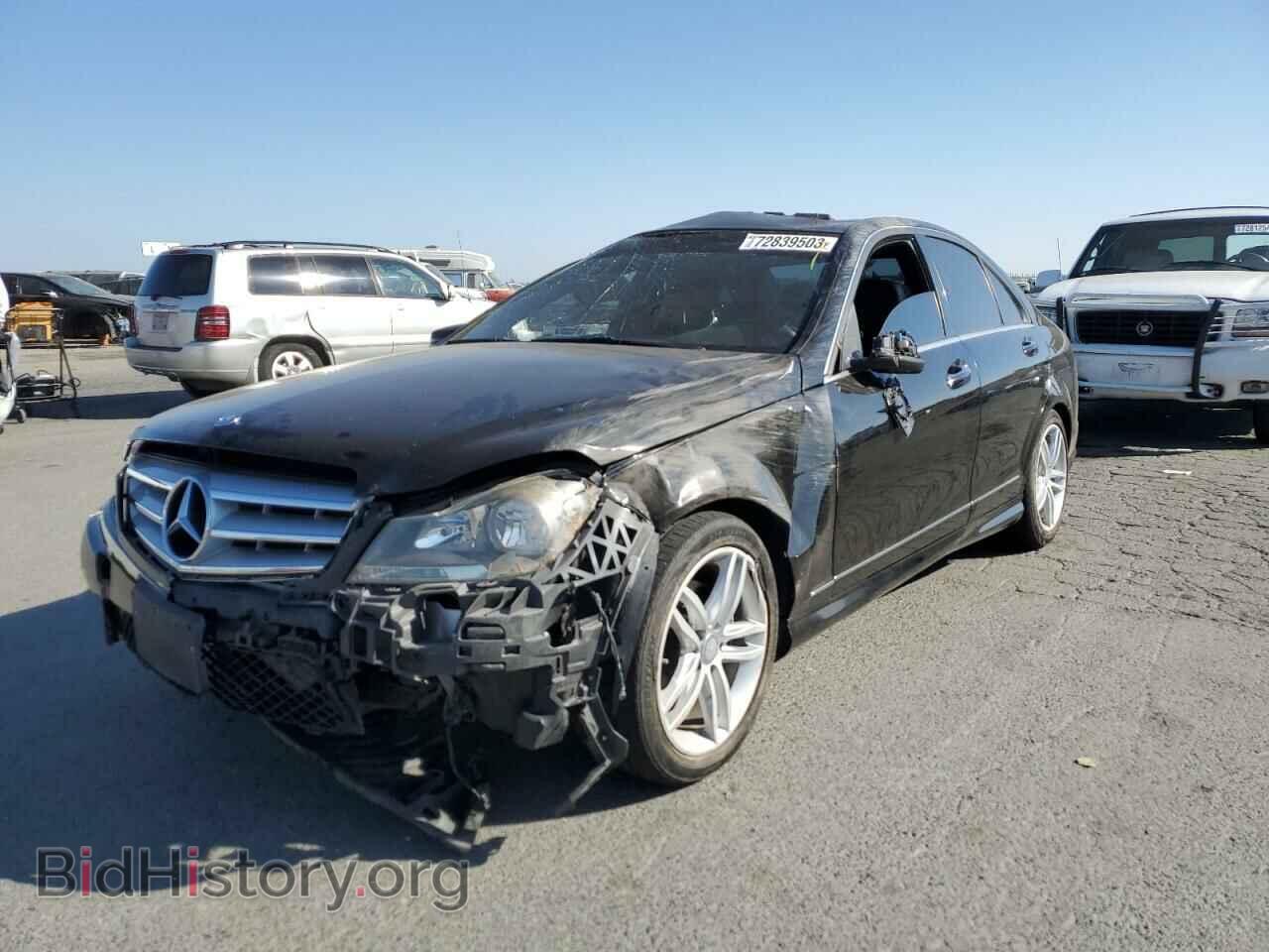 Фотография WDDGF4HB7DA822827 - MERCEDES-BENZ C-CLASS 2013
