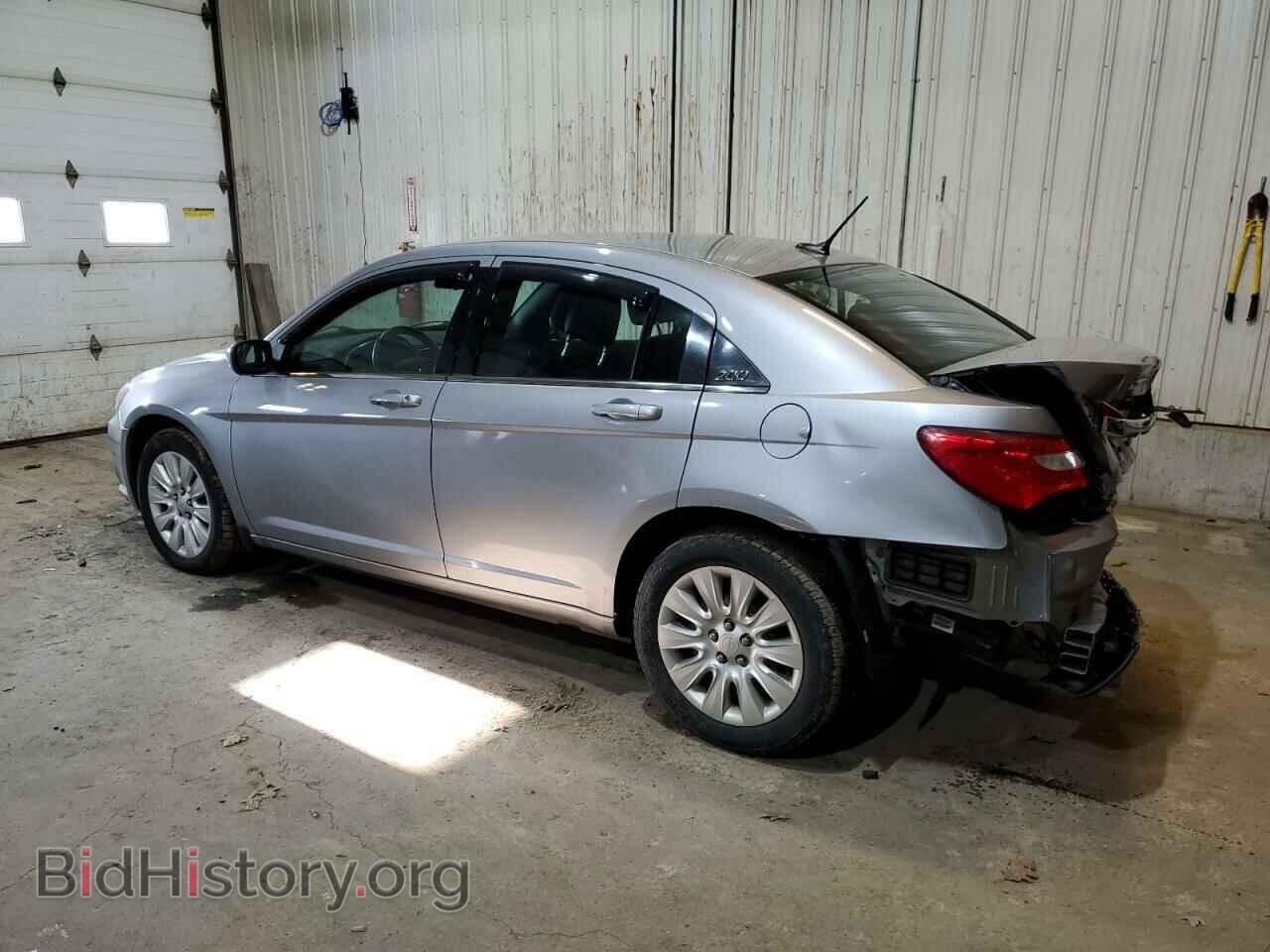 2013 CHRYSLER 200 - VIN: 1C3CCBAG6DN767697 - Photo 2