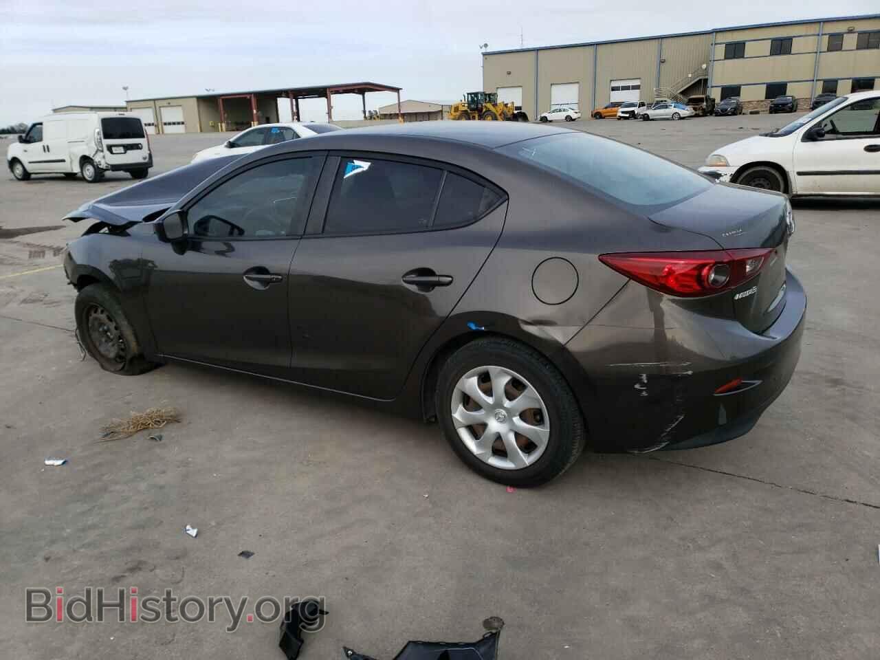 2016 MAZDA 3 - VIN: 3MZBM1T78GM243197 - Фото 2