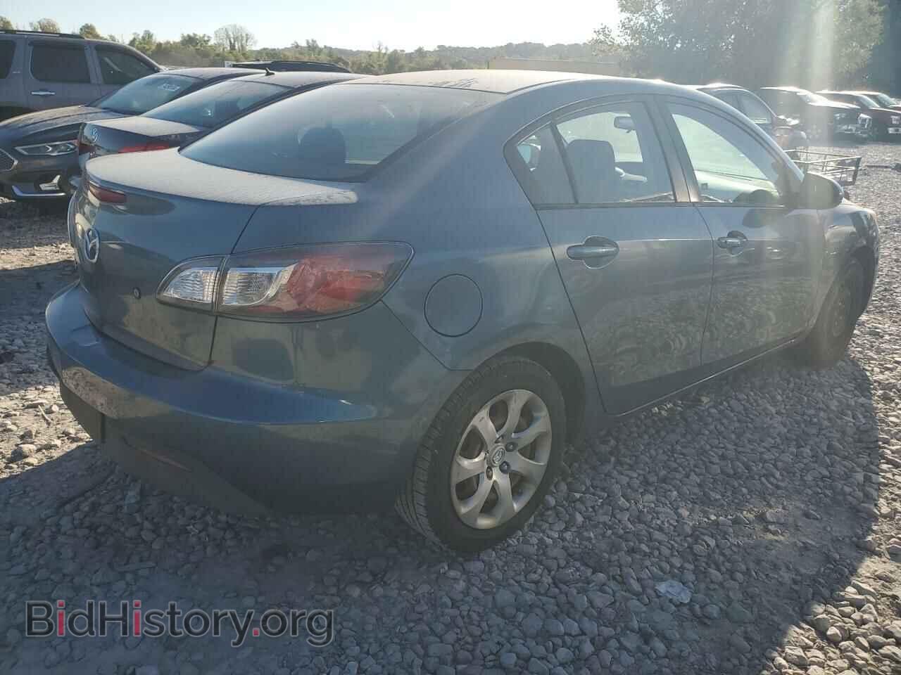 2011 MAZDA 3 - VIN: JM1BL1UG2B1394675 - Фото 3