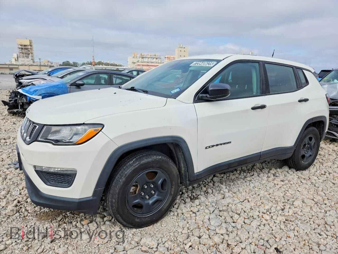 Photo 3C4NJCABXJT136838 - JEEP COMPASS 2018
