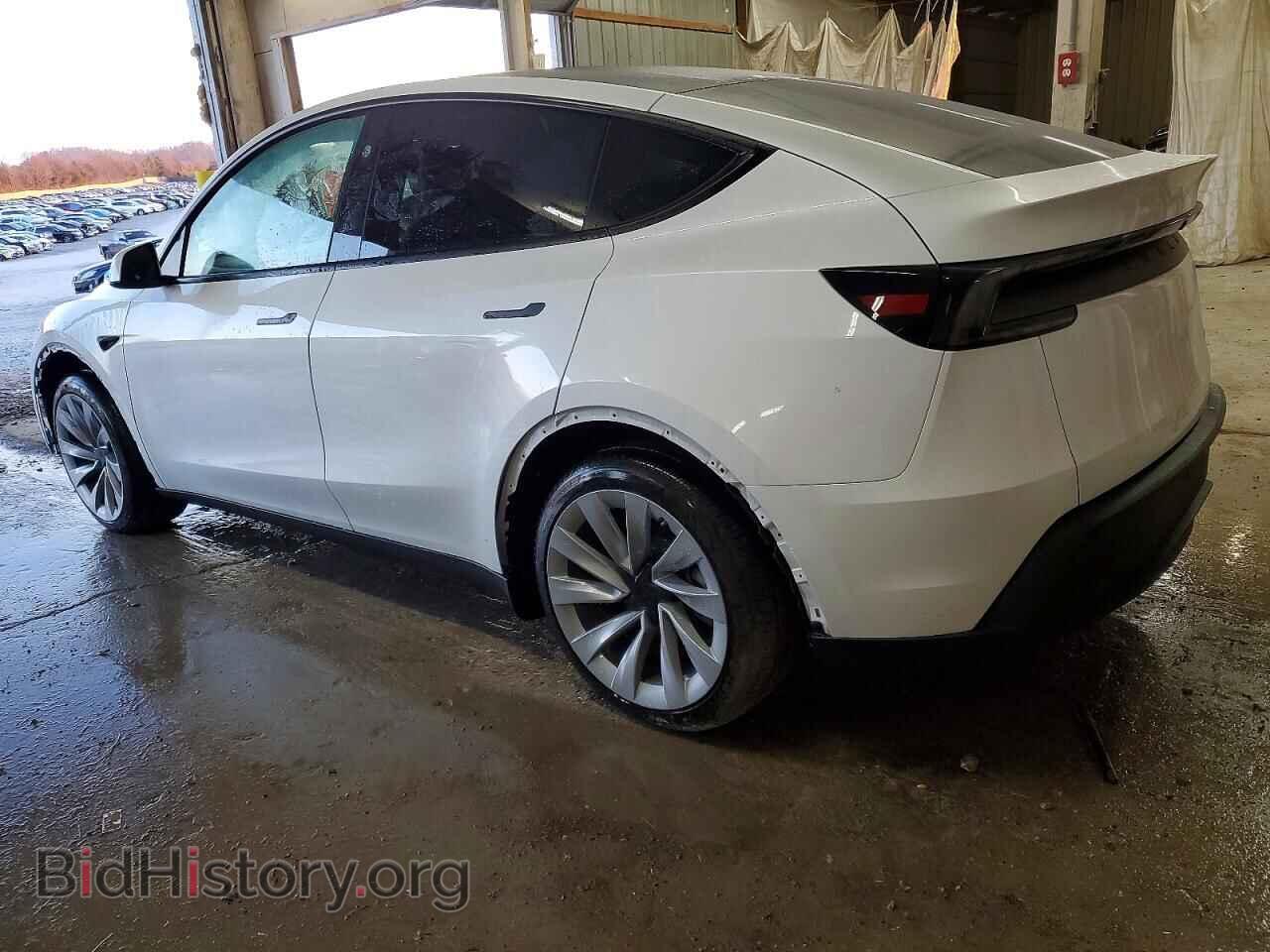 2026 TESLA MODEL Y - VIN: 7SAYGDEE8TA500200 - Фото 2