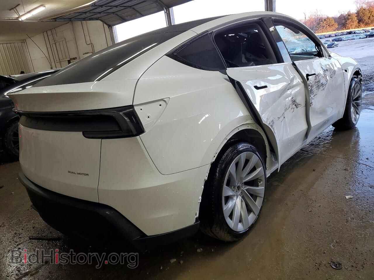 2026 TESLA MODEL Y - VIN: 7SAYGDEE8TA500200 - Фото 3