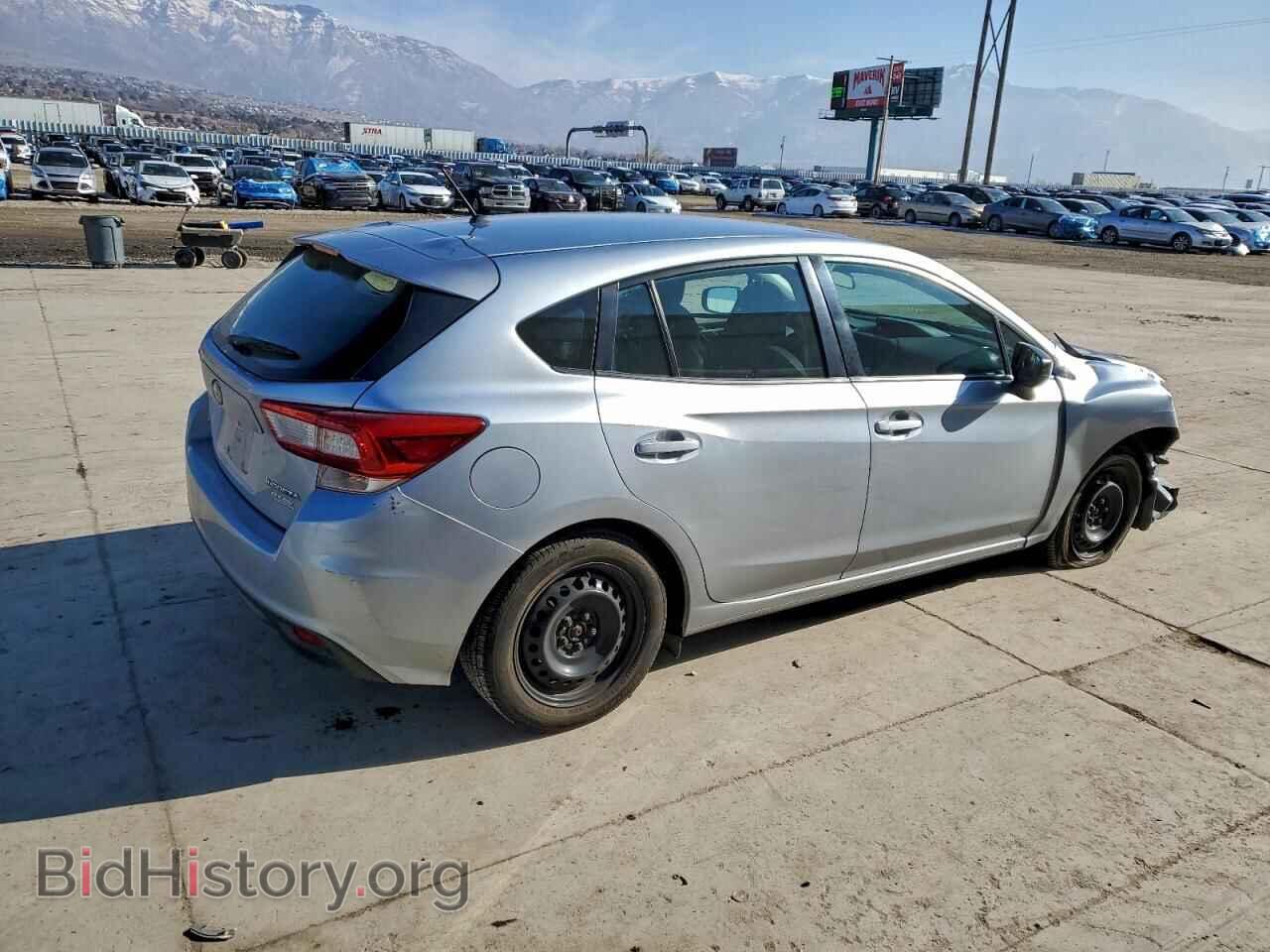 2017 SUBARU IMPREZA - VIN: 4S3GTAA61H1715177 - Фото 3