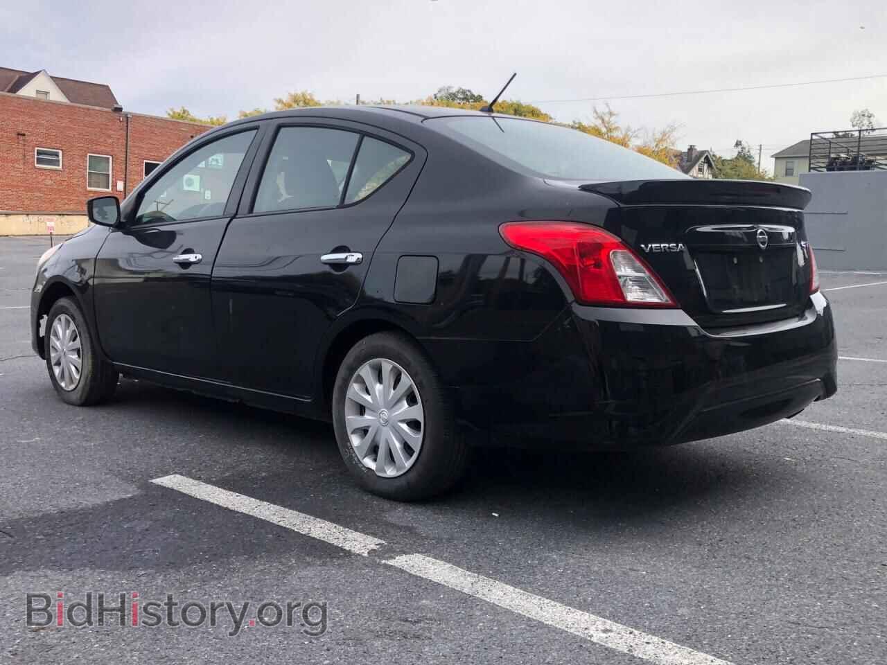 2017 NISSAN VERSA - VIN: 3N1CN7AP1HL802951 - Фото 3