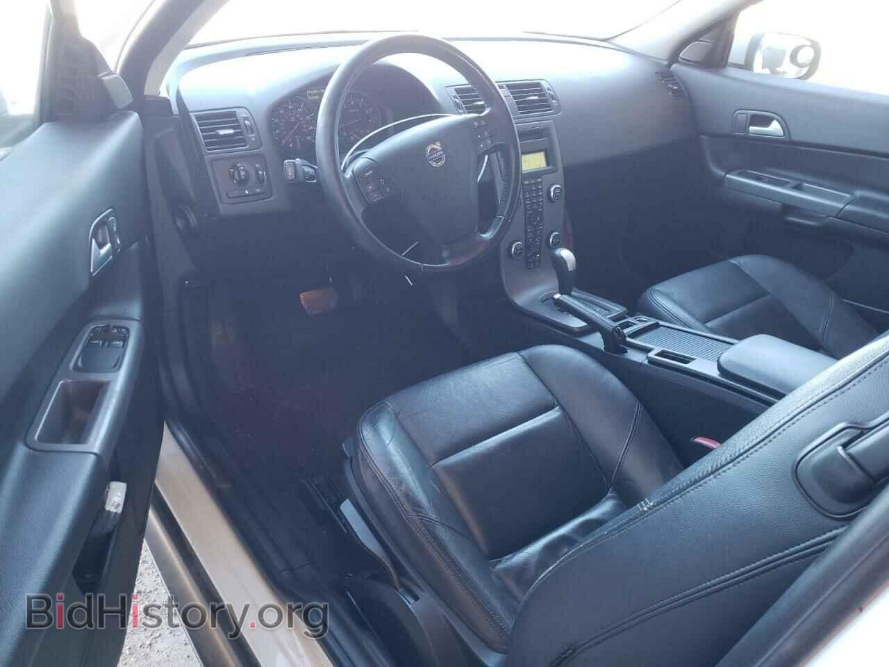 2011 VOLVO C30 - VIN: YV1672MK9B2196941 - Фото 8