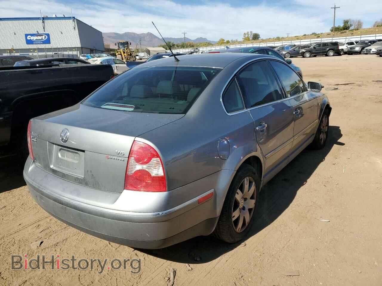 2003 VOLKSWAGEN PASSAT - VIN: WVWTH63B53P045727 - Фото 3