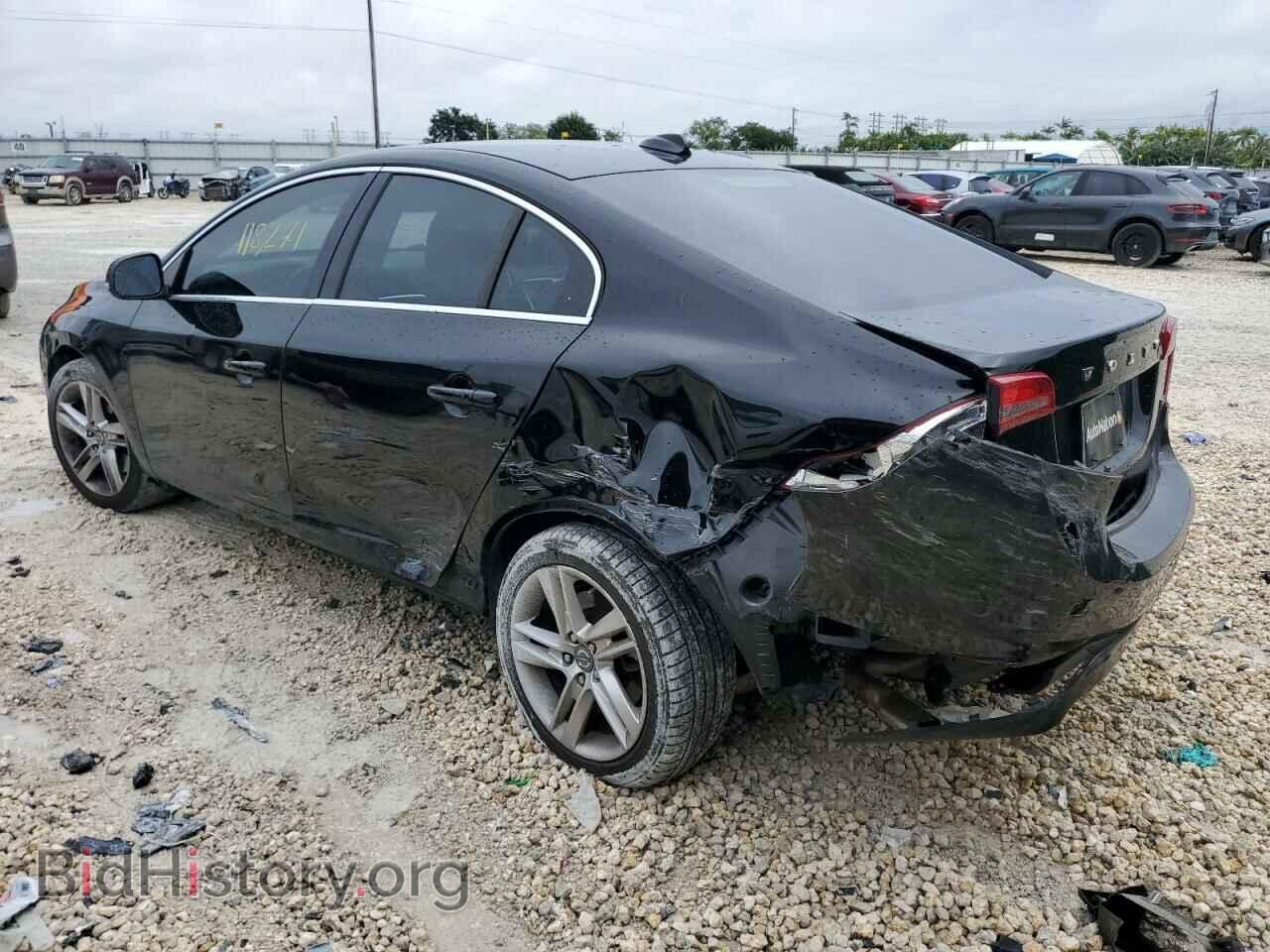 2014 VOLVO S60 - VIN: YV1612FS8E2281322 - Фото 2