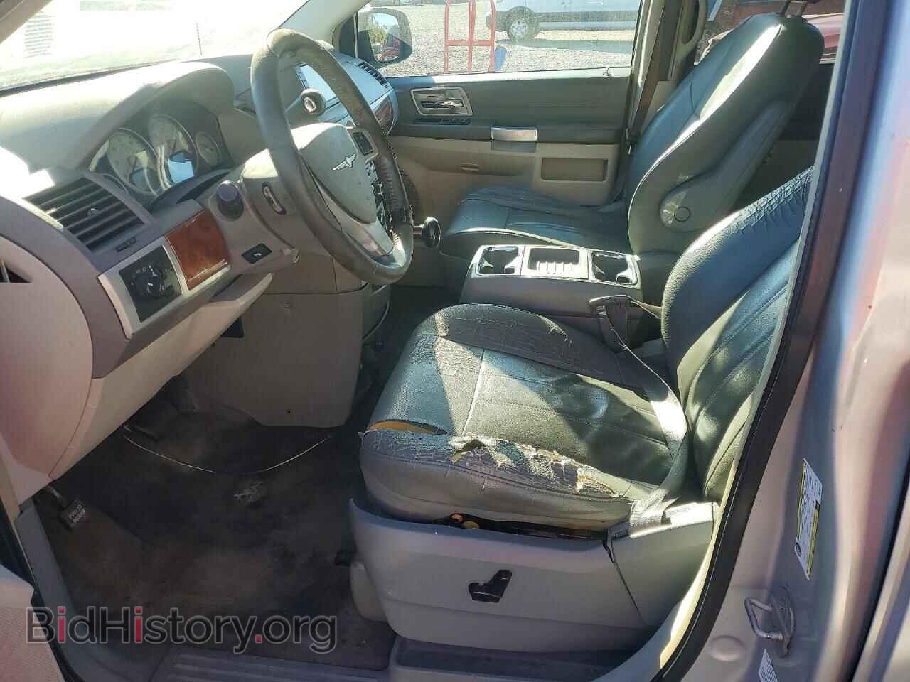 2008 CHRYSLER MINIVAN - VIN: 2A8HR54P48R752291 - Фото 7