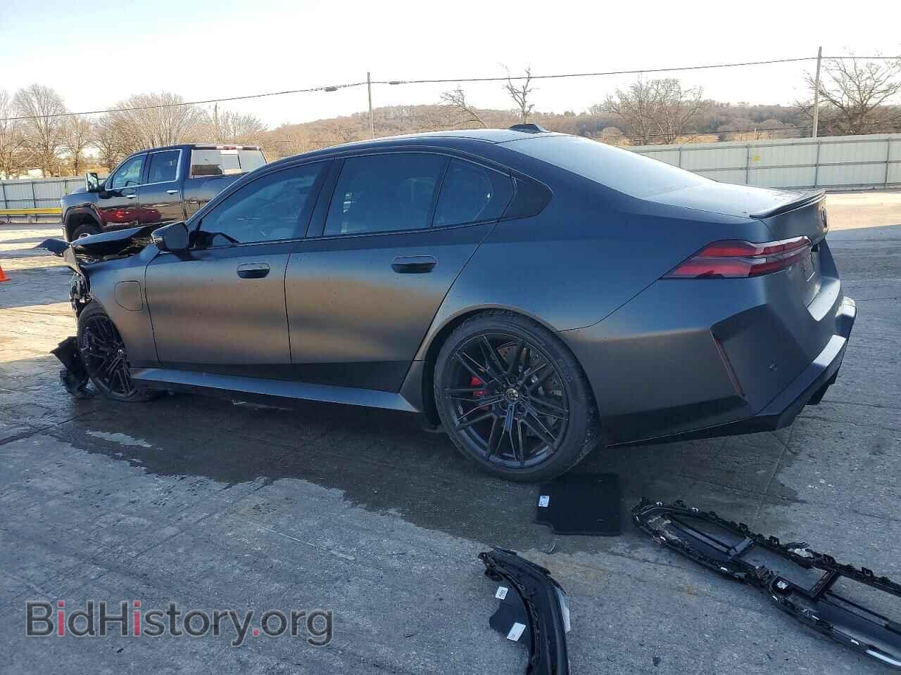 2026 BMW M5 - VIN: WBS83FK06TCV35419 - Фото 2