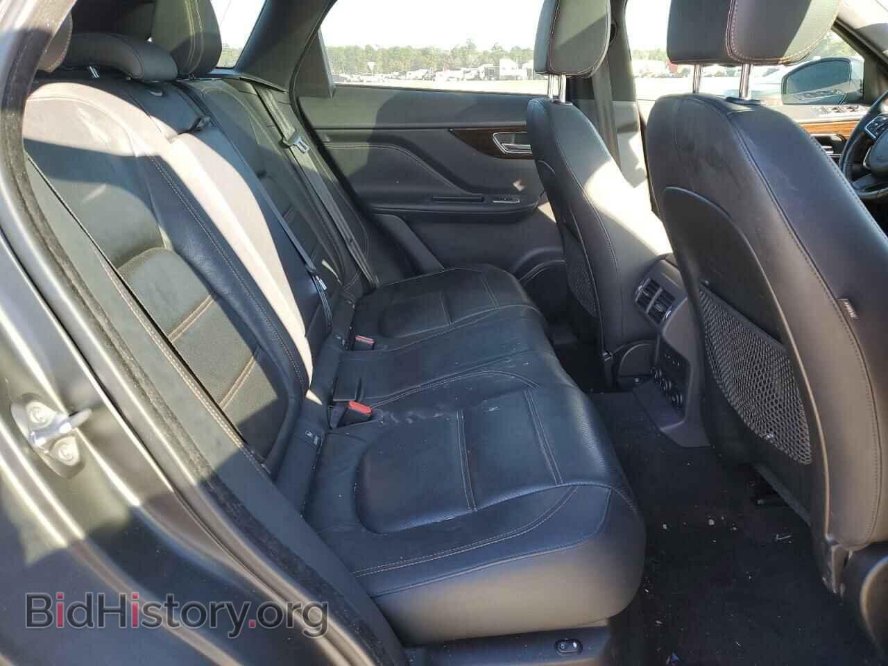 2017 JAGUAR F-PACE - VIN: SADCK2BV6HA882345 - Photo 11