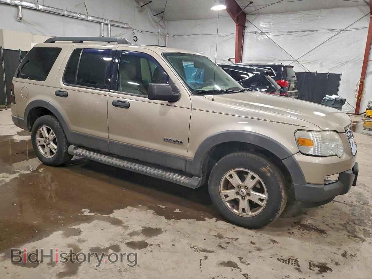 2006 FORD EXPLORER - VIN: 1FMEU738X6UA12867 - Фото 4