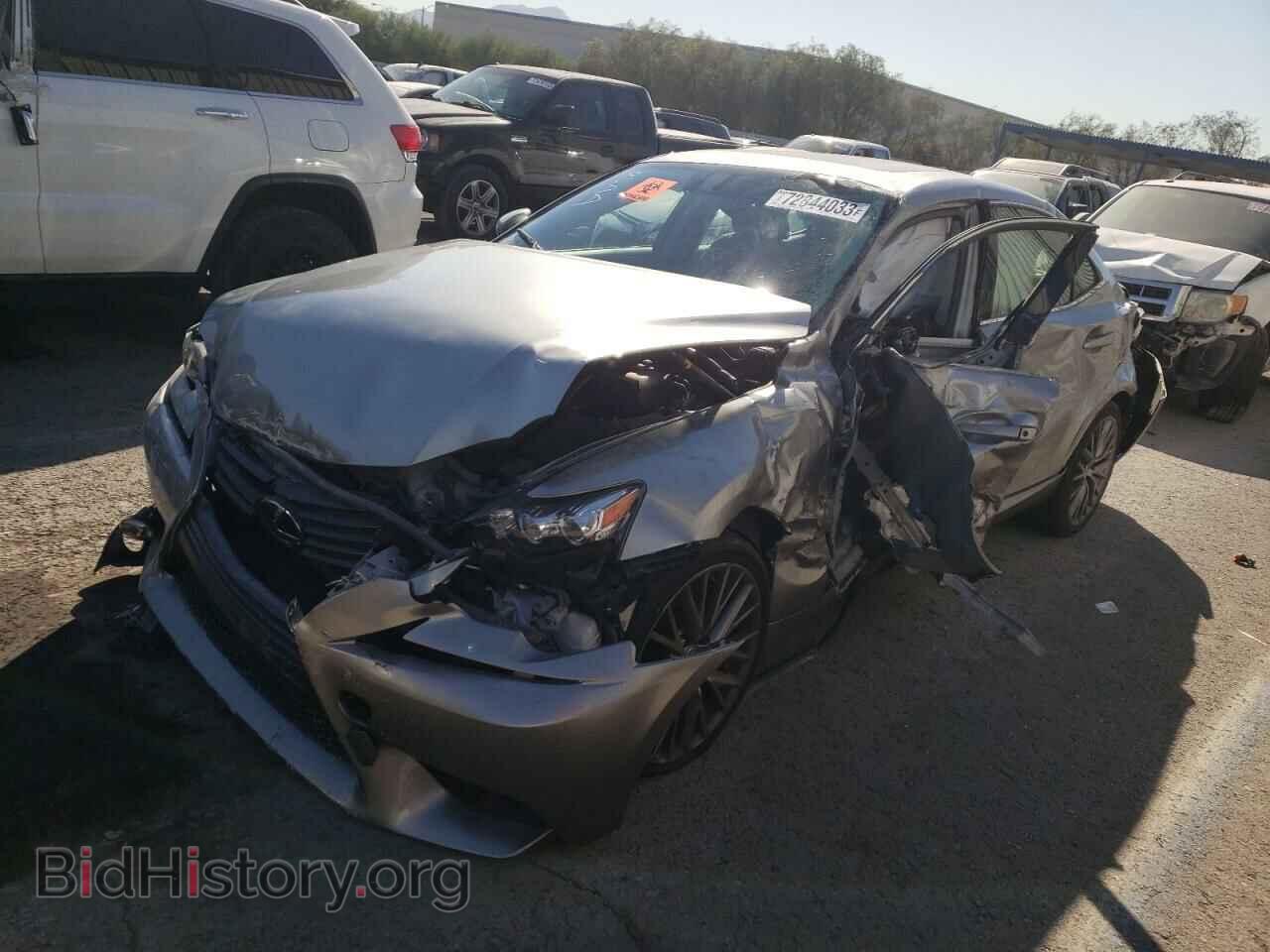 Photo JTHBA1D26G5011166 - LEXUS IS 2016