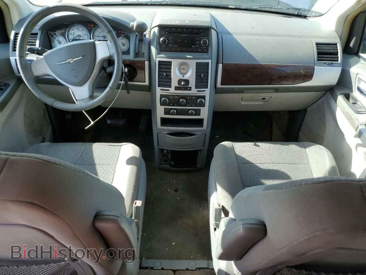 2010 CHRYSLER MINIVAN - VIN: 2A4RR5DX2AR337255 - Photo 8