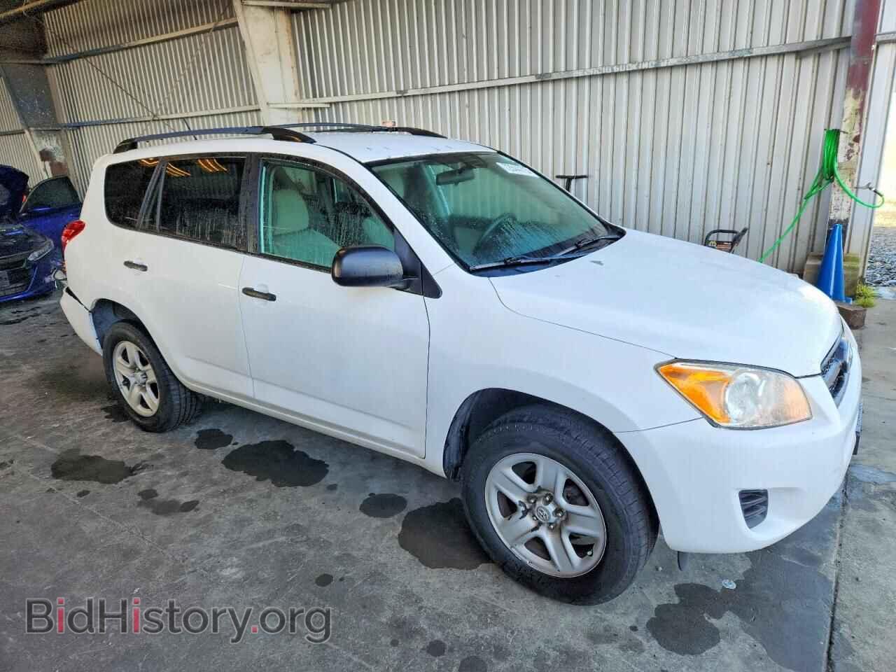 2011 TOYOTA RAV4 - VIN: 2T3BF4DV4BW100265 - Фото 4
