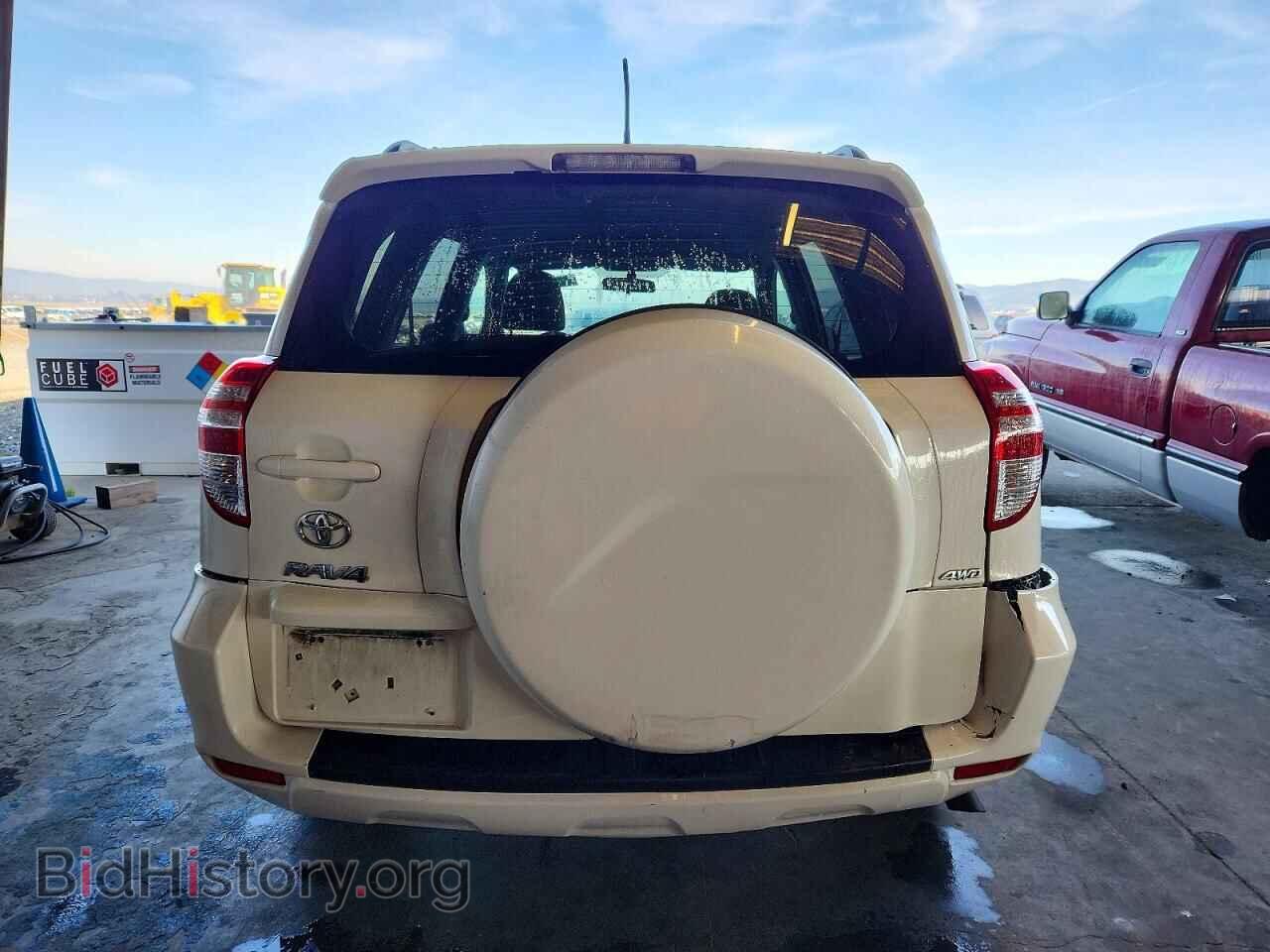 2011 TOYOTA RAV4 - VIN: 2T3BF4DV4BW100265 - Фото 6